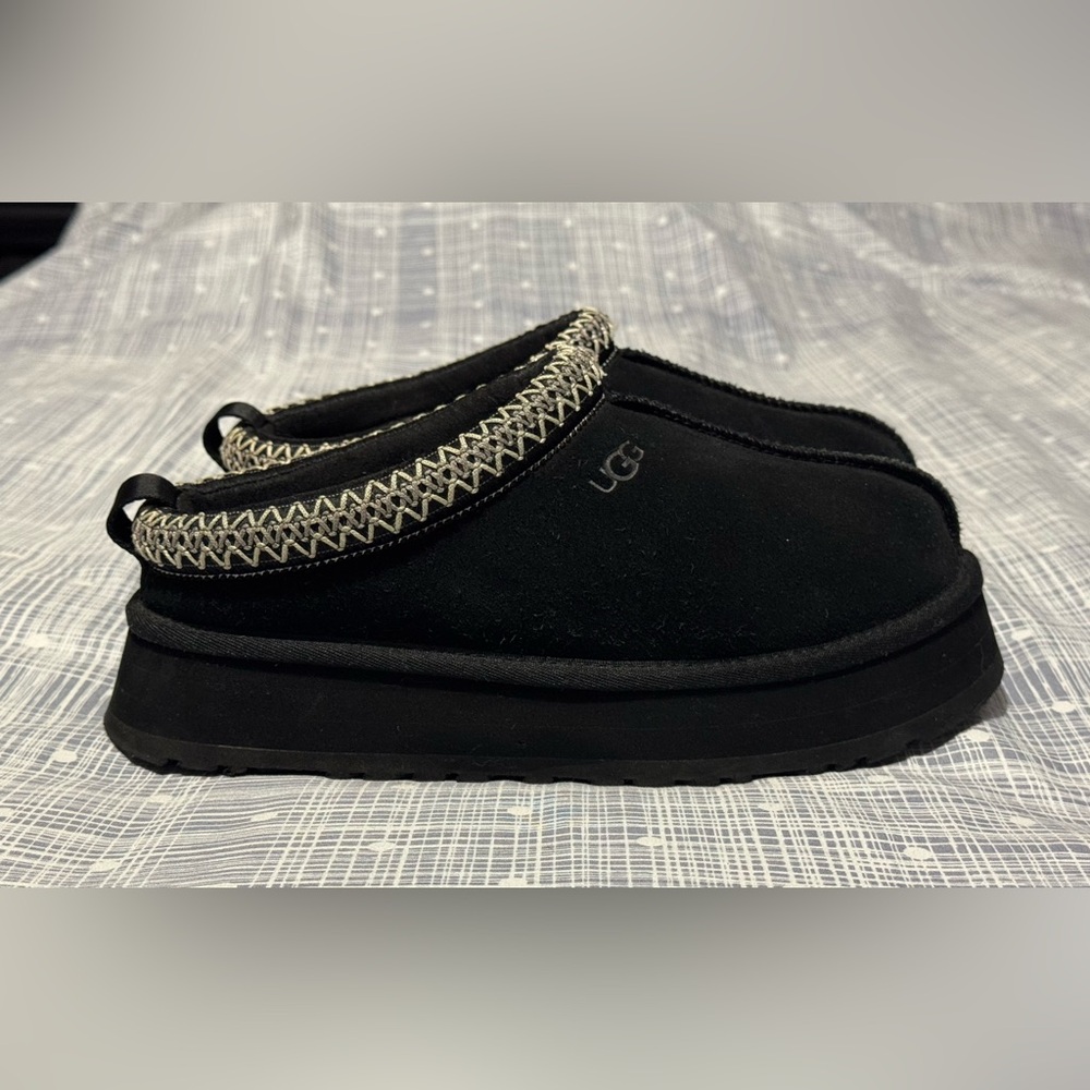 Ugg Tazz Platform Slippers Black Size 8 EUC! - Picture 6 of 7